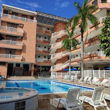 Zahira Hotel Melgar Exteriör bild
