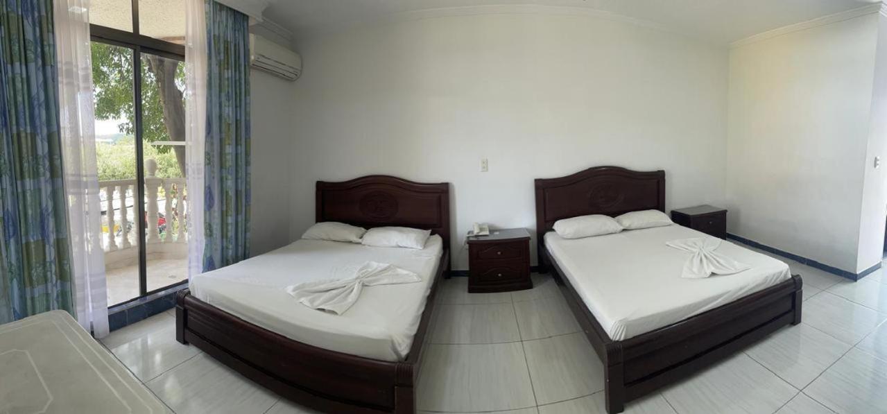 Zahira Hotel Melgar Exteriör bild